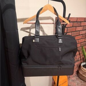 BEIS Black -The Weekender